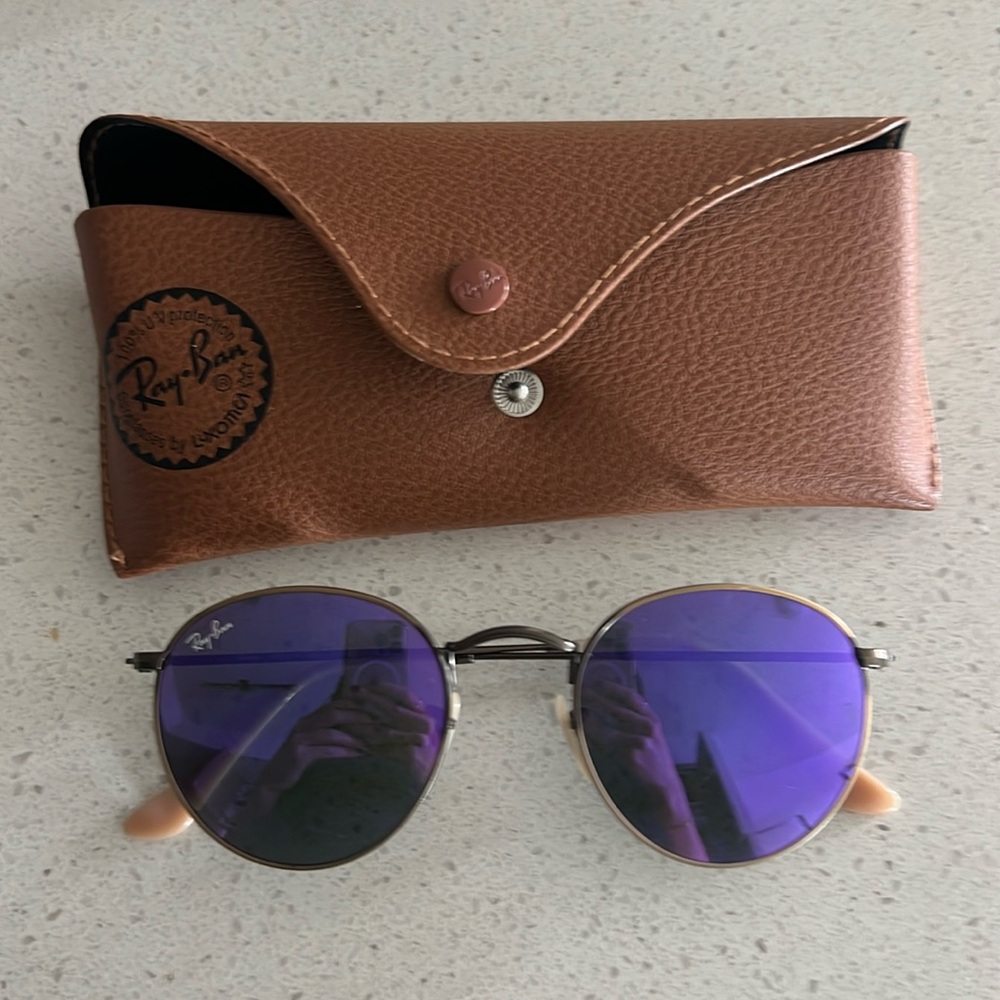 Purple round raybans